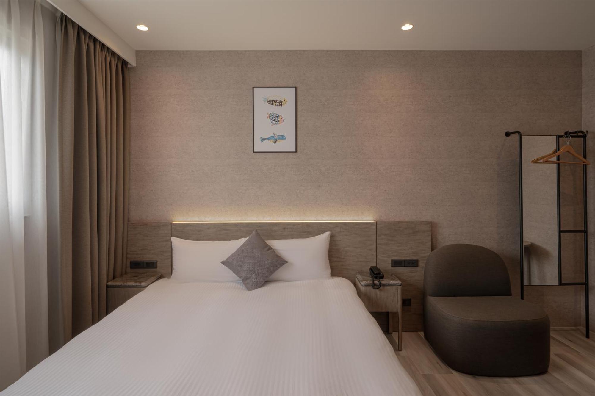 In Joy Hotel Taichung Esterno foto