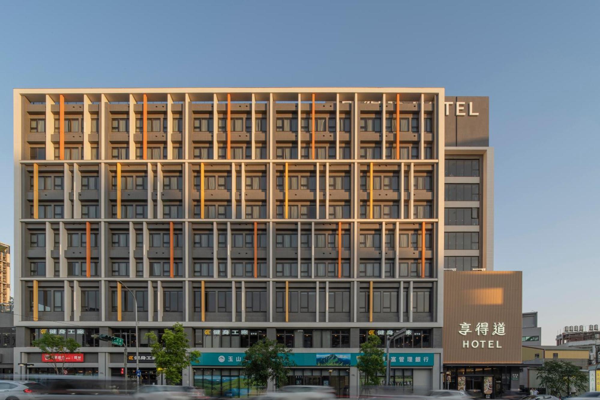 In Joy Hotel Taichung Esterno foto